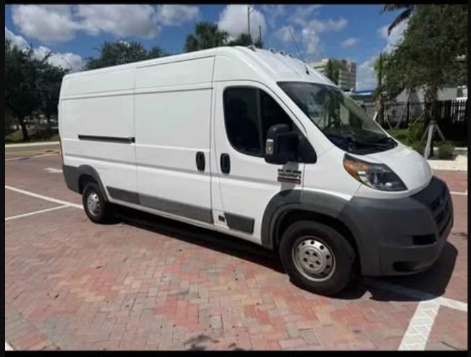 Se vende furgoneta RAM ProMaster - 2016
