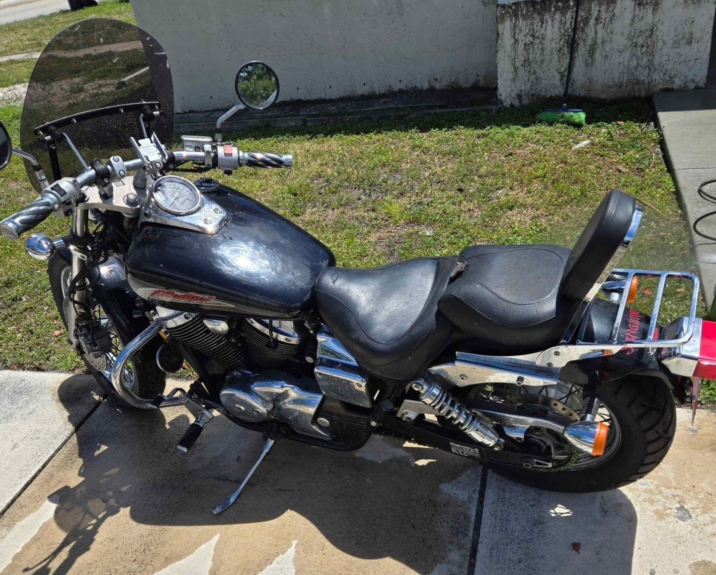 Moto Honda Shadow 750
