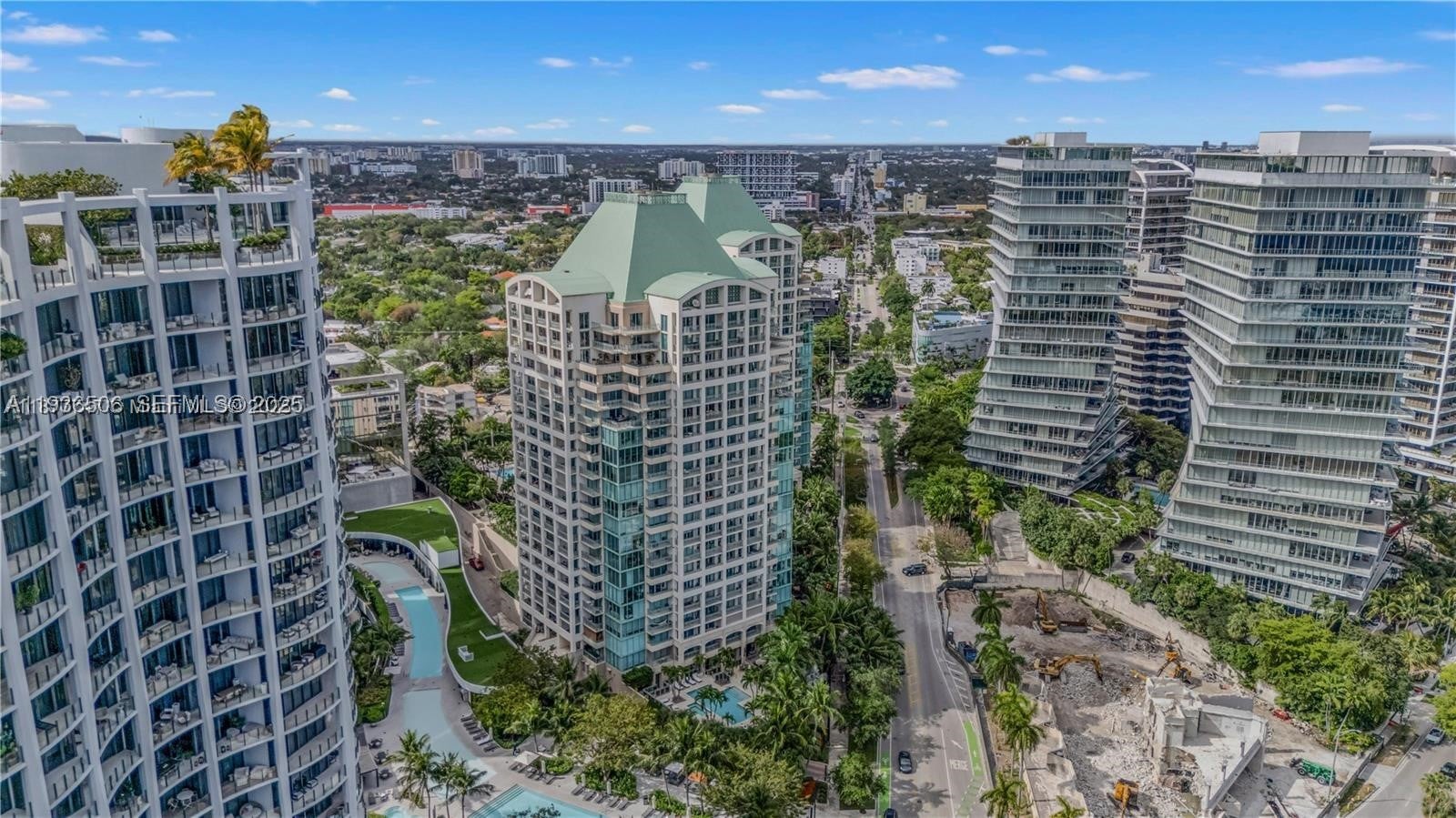 3400 SW 27th Ave #605, Miami, FL 33133